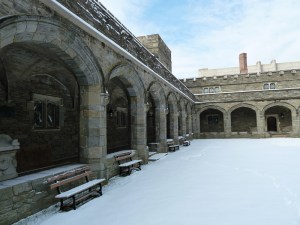 5334011174_f6c35abafa_o-L